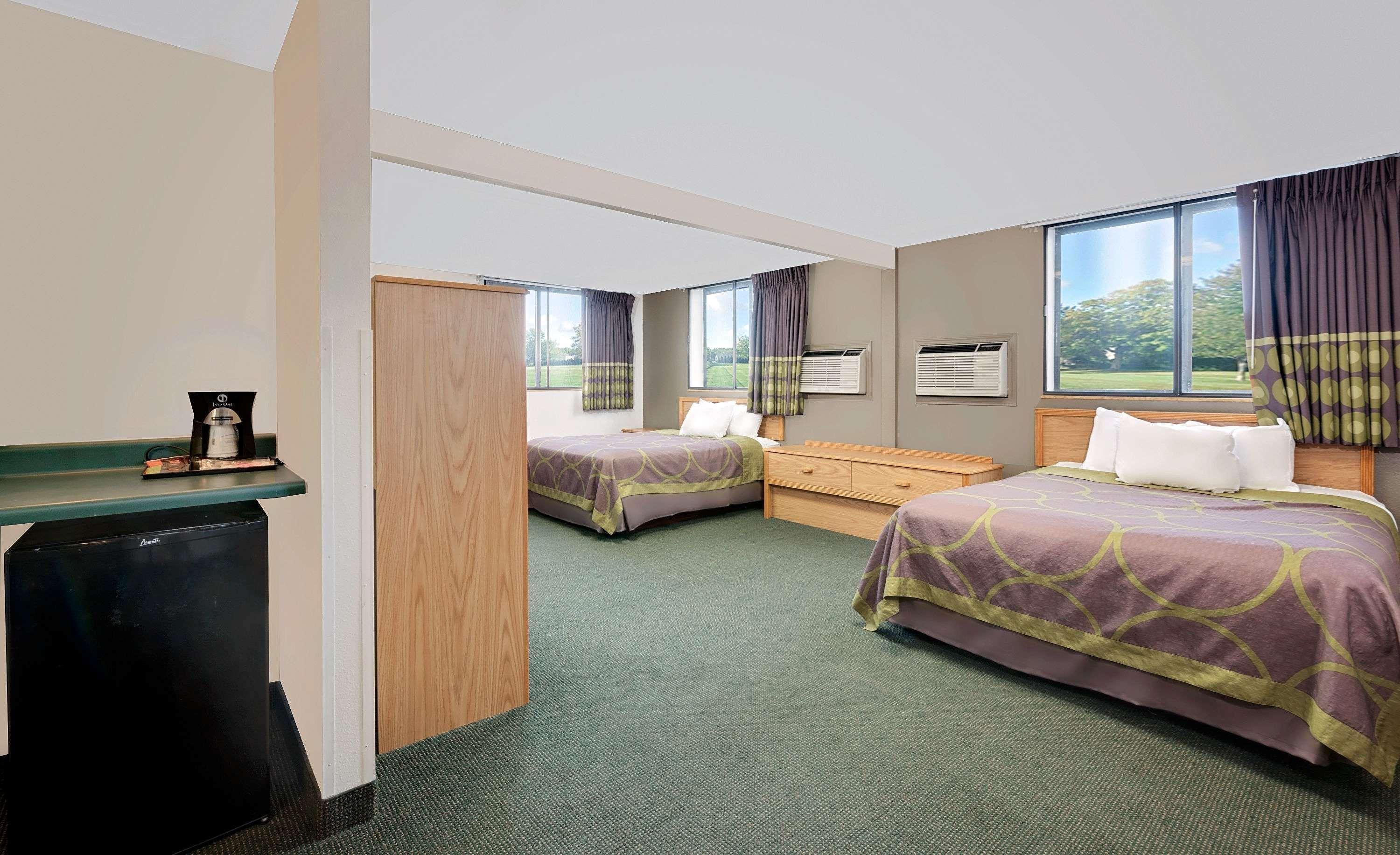 ซูเปอร์ 8 บาย วินด์แฮม สเพียร์ฟิช Hotel สเปียร์ฟิช ภายนอก รูปภาพ